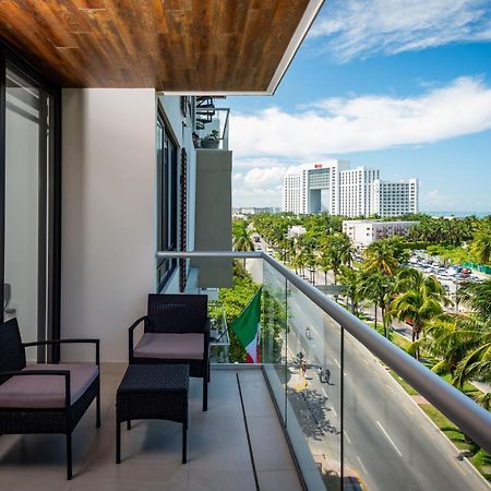 Aloja Oceanview In The Hotel Zone Cancun Exterior photo